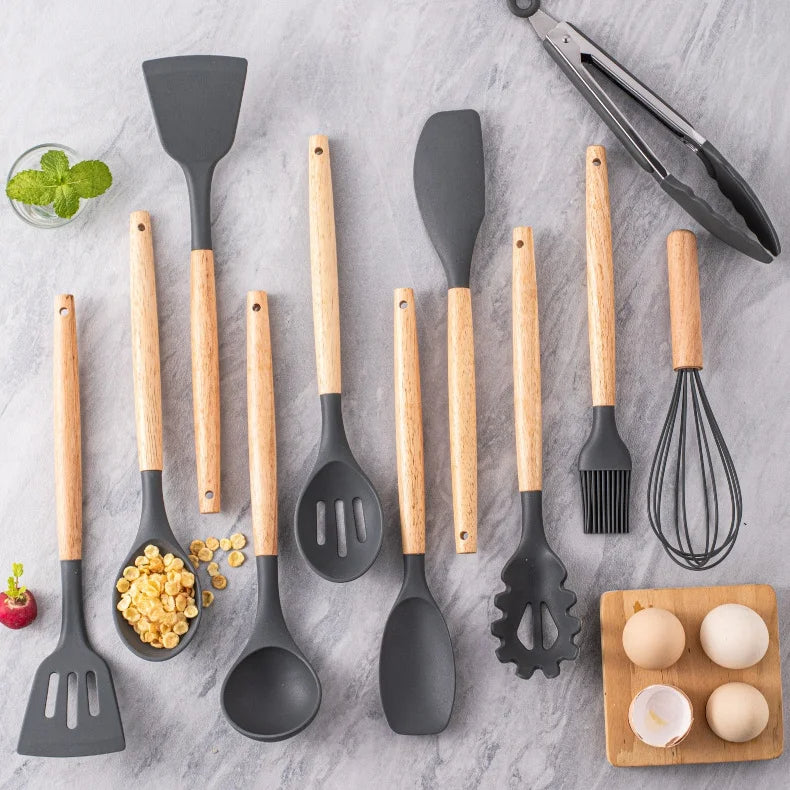 Set de 12 Ustensiles de Cuisine en Silicone