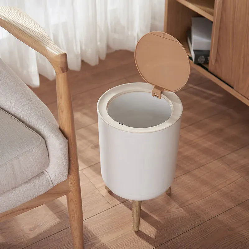 Poubelle Design Scandinave à Pieds Hauts
